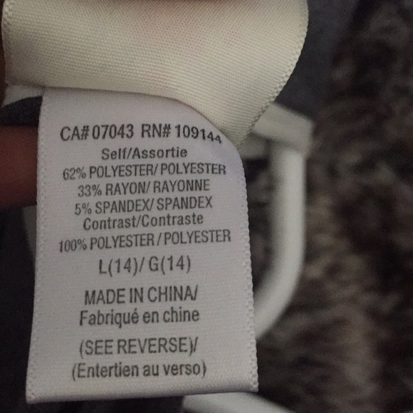 (“Today will be awesome” t shirt) 🤞🏽 - Picture 6 of 6